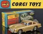 Corgi Re-Issue James Bond 007 Gold Aston Martin DB5 261 Exclusive Club Issue