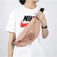 在飛比找蝦皮購物優惠-二手 NIKE腰包 霹靂包