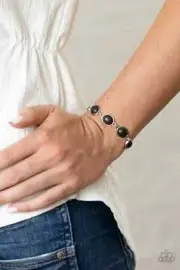 Paparazzi NICE STONEWORK black bracelet