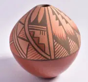 Jemez Pueblo Seed Pot by Donald Chinana 1K17K