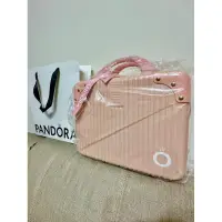 在飛比找蝦皮購物優惠-Pandora 潘朵拉限量版粉色logo小型手提箱
