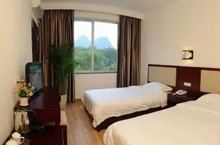 陽朔城東假日酒店Chengdong Holiday Hotel