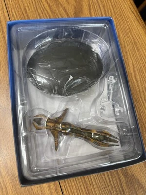 Eaglemoss Star Trek Starships #43 Species 8472 Bioship - Complete with Magazine