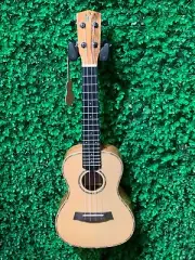 Kamehameha Ukulele KMC-23S Gloss Concert Solid Top Spruce wood & Mango wood