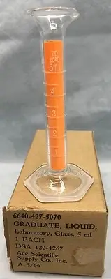 Vintage New -KIMAX- 1mL Thru 5mL Glass Beaker Measure W/Pourspout
