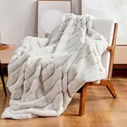 Faux Rabbit Fur Throw Blanket, Luxury Soft Warm Fur Blanket for Bed, Couch, Sofa, Beige II, 130 X 160 CM
