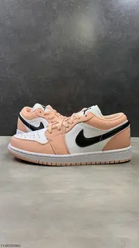 在飛比找Yahoo!奇摩拍賣優惠-AIR JORDAN 1 LOW AJ1 Pink 低幫 黑