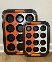 12 Cup Muffin & Mini Tray Set LE CREUSET Toughened Non-Stick Metal Bakeware Pan
