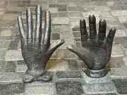 2 Cast Iron Hand Book shelf Paperweight Rustic Wall Mount Hooks Home Decor Stop
