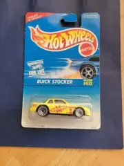 !!! (NEW) HOT WHEELS CAR! BUICK STOCKER $$
