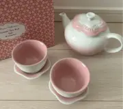 Le Creuset Teapot Teacup & Saucer 2 Set Powder Pink Flower Collection Stoneware