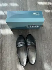 Cliffs flat loafers shoes size 8 worn once in ideal condition