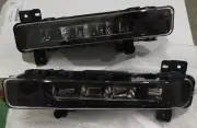 BMW OEM LED Fog Light Pair 2017-20 G30 G31 G38 5 Series 2019-2020 Tinted Version (for: BMW)