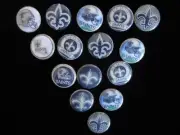 New Orleans Saints flat back buttons or pin badge cabochons embellishment magnet