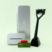 Leaf Shave Reusable Pivoting Razor Bundle - Black