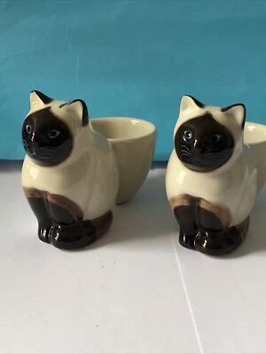 Quail cat egg cups - lily