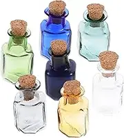 TOGEVAL 7Pcs Mini Cube Glass Jars with Corks Decorative Wishing Bottles for Party Favors and DIY Crafts for Organizing Treasures and Keepsakes