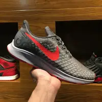 在飛比找Yahoo!奇摩拍賣優惠-Nike Zoom Pegasus 35 灰紅 網面透氣 運