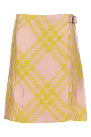 BURBERRY Check Skirt