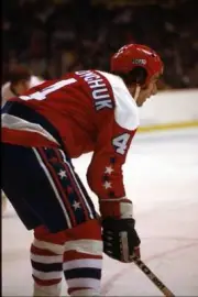 Larry Bolonchuk The Washington Capitals 1970S Old Ice Hockey Photo