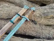 Hand Forged Viking Sword Damascus Steel Razor Sharp Battle Ready Medieval Sword