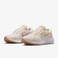 在飛比找momo購物網優惠-【NIKE 耐吉】WMNS AIR ZOOM VOMERO 