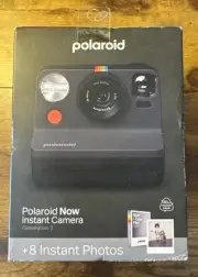 Polaroid Now Instant Camera Gen 2 Black +8 Instant Photos Bundle BRAND NEW