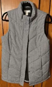 Christopher & Banks Womens Size Petite Quilted Vest - Zip and Snap Front