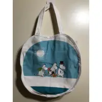 在飛比找蝦皮購物優惠-Moomin 嚕嚕米 圓形 造型包 手提包 肩背包 外出包 