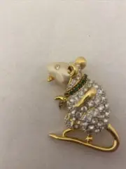 Kenneth Jay Lane KJL Limited Edition House Mouse Pearl Rhinestones Brooch Pin