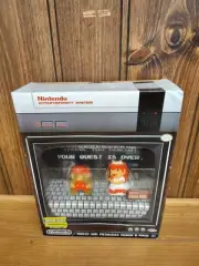 World of Nintendo 8-Bit Mario & Princess Peach Exclusive 2.5" Damaged Open Box