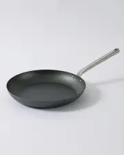 MAKO Black Steel 31cm Frying Pan