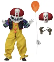 It - Pennywise Clothed Figure - 8 Inch