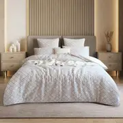 Amara Jacquard Yarn Dye Quilt Cover Set by Renee Taylor