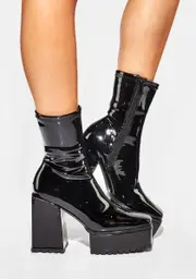 [Poster Grl] Patent Disappearing Act Platform Boots