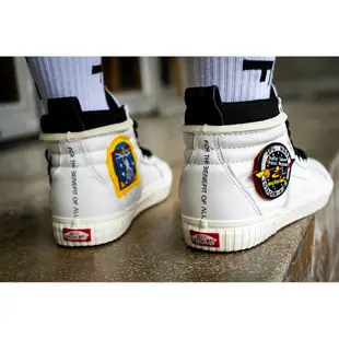 【A-KAY0】VANS X NASA SK8-HI 46 MTE DX 宇航員 皮革 米白【VN0A3DQ5UQ4】