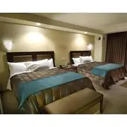 Seven Feathers Casino Resort
