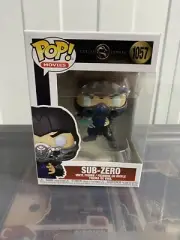 Mortal Kombat Sub-Zero Funko Pop! Vinyl #1057 (+protector)