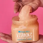 Tree Hut Vitamin C Shea Sugar Scrub, 18 oz, Ultra Hydrating and Exfoliating