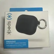 Speck Presidio Hard-shell Case with Soft Touch Coating fits AirPods (2021) Black