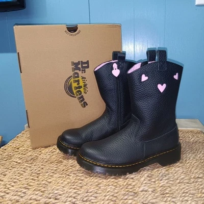 Dr. Martens Bex Heart P-O Boot J Children's Collection Sz 4 Black Pink Leather