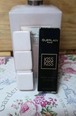 GUERLAIN Kiss Kiss Creamy Shaping Lip Colour 3.5 G/0.12 OZ. #572-KK RED