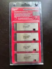 Milwaukee Pipe Threading Dies 48-36-1205 for Stainless NPT Pipes 1/2" - 3/4"