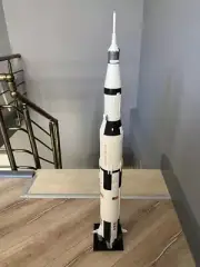 1/110 Saturn V 3D Rocket Model-1 meter(39,40 inch)