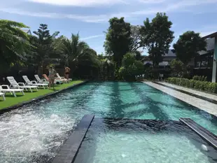 皮皮島超飯店度假村ChaoKoh Phi Phi Hotel & Resort