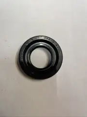 OEM STIHL Crank Shaft Oil Seal 050 051 075 076 TS 50 510 760 Part #9629 003 2900