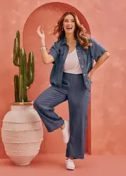[Virtuelle] Taking Shape Chambray Short Sleeve Shirt Size 20 in Pacific Blue - Plus Size Women's Tops & T Shirts Pacific Blue