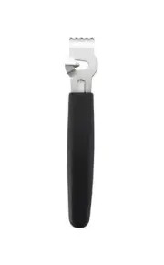 Mercer Culinary M15450P Combination Slip Resistant Citrus Zester / Channel Knife