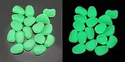 200 pcs Luminous Stone，Each About 1 inch，Absorb Sunlight for More Than 2 Hours and emit Light for 3-6 Hours，Used for bar Decoration; Villa Garden Landscaping, Swimming Pool Decoration, etc.(Green)