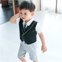 在飛比找momo購物網優惠-【baby童衣】短袖紳士背心假三件連身衣 60356(共1色